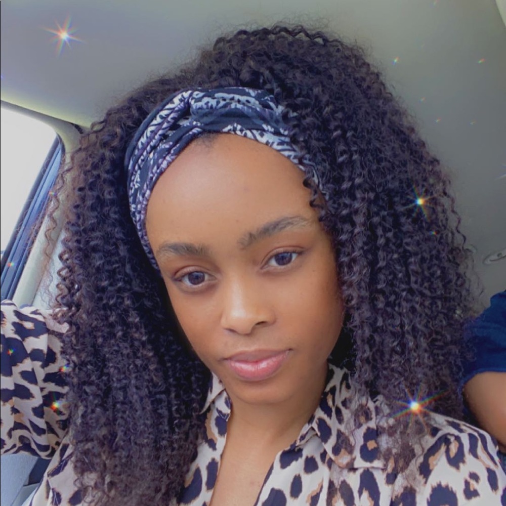 4 FOR $15 Cross hair band . Stretchy sport outdoor hair band.